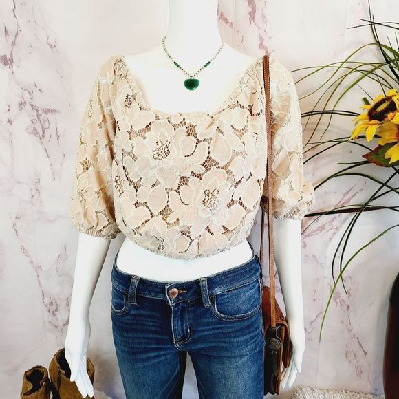 Anthropologie Tularosa lace crop top - Picture 4 of 9